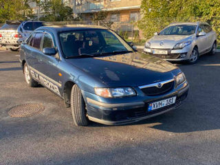 Mazda 626 foto 2