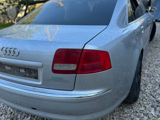 Audi A8 foto 2