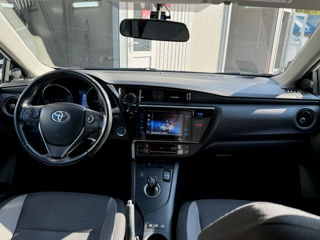 Toyota Auris foto 11