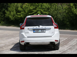 Volvo XC60 foto 3