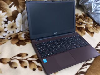 Acer Aspire E5-511, QuadCore 2580 MHz, ssd 250gb, ram8gb.