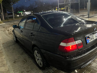 BMW 3 Series foto 3