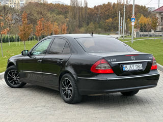 Mercedes E-Class foto 5