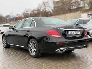 Mercedes E-Class foto 4