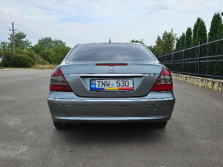 Mercedes E-Class foto 3