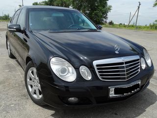 Mercedes E Class foto 4