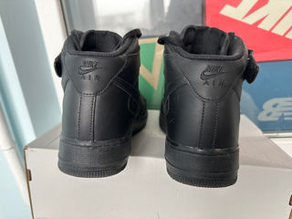 Продам Nike Airforce 1 MID 07 foto 3