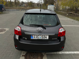 Toyota Auris foto 5