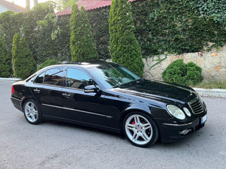 Mercedes E-Class foto 5