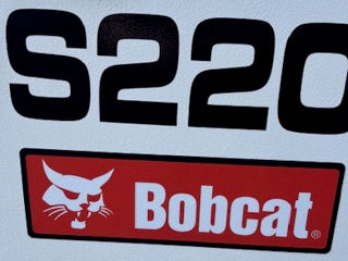 Мини-погрузчик Bobcat S220  фото 1