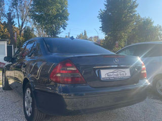 Mercedes E-Class foto 4