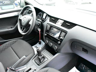 Skoda Octavia foto 9