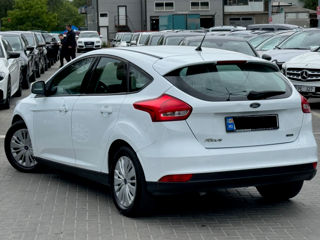 Ford Focus foto 5