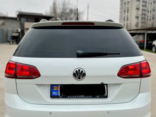 Volkswagen Golf foto 6