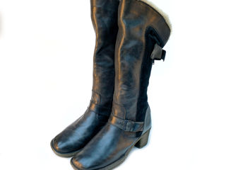 Dr Martens Shearling Trim Tall Leather Boots. Размер 41. Оригинал. В отличном состоянии. foto 2