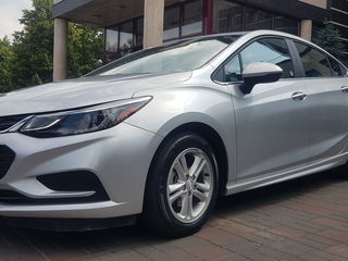 Chevrolet Cruze foto 3