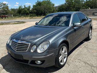 Mercedes E-Class foto 3