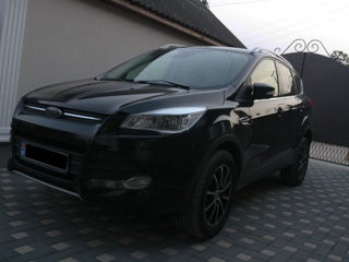 Ford Kuga foto 2