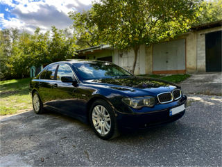 BMW 7 Series foto 3