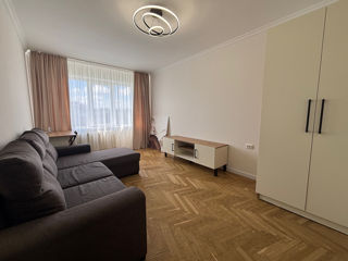 2-комн. кв., 55 м², 7/9 эт.