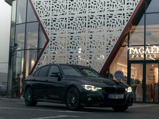 BMW 3 Series foto 3