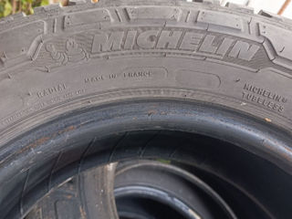 Michelin 235/65 R16c foto 3