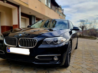 BMW 5 Series foto 1