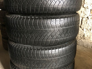 225/65 r17 Continental