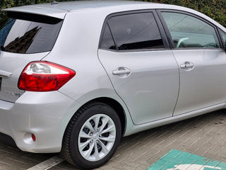 Toyota Auris foto 5