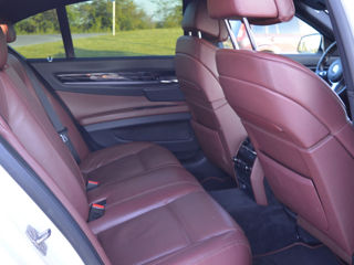 BMW 7 Series foto 5