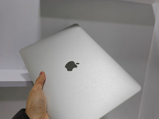 Apple MacBook Air