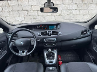 Renault Grand Scenic foto 8