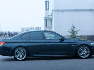 BMW 5 Series foto 9