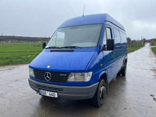 Mercedes Sprinter 412D foto 1