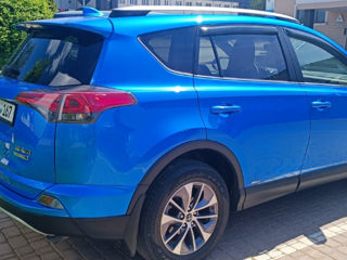 Toyota Rav 4 foto 4