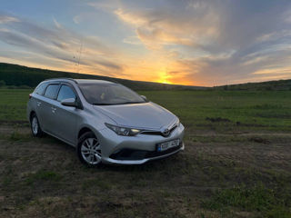 Toyota Auris foto 3