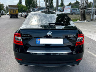 Skoda Octavia foto 8