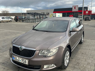 Skoda Superb foto 3