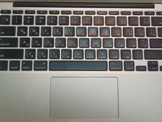 Продам наудбук MacBook Air 2011 года хорошое состояние