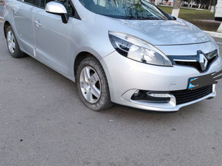 Renault Grand Scenic foto 10