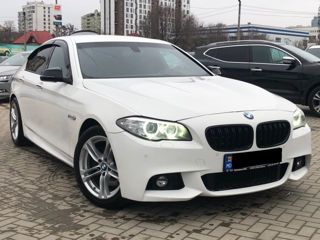 BMW 5 Series foto 5