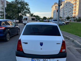 Dacia Logan foto 3