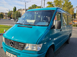 Mercedes Sprinter foto 2