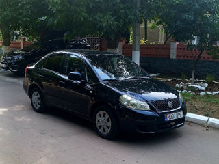 Suzuki SX4 foto 3