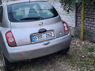 Nissan Micra foto 4