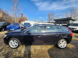 Volvo V60 foto 15