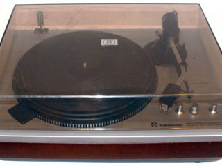 Pick-up vinil Radiotehnika 101 stereo. Проигрыватель пластинок.Радиотехника 101 стерео. foto 4