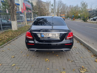 Mercedes E-Class foto 6