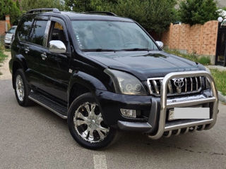 Toyota Land Cruiser Prado foto 1