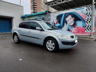 Renault Megane foto 3